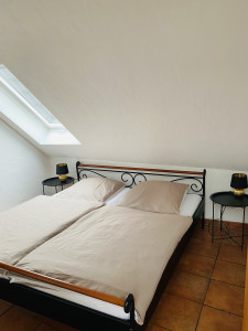 Schlafzimmer W4